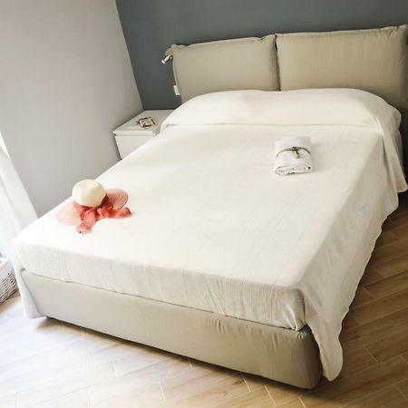 Colosshouse Guest House ローマ エクステリア 写真